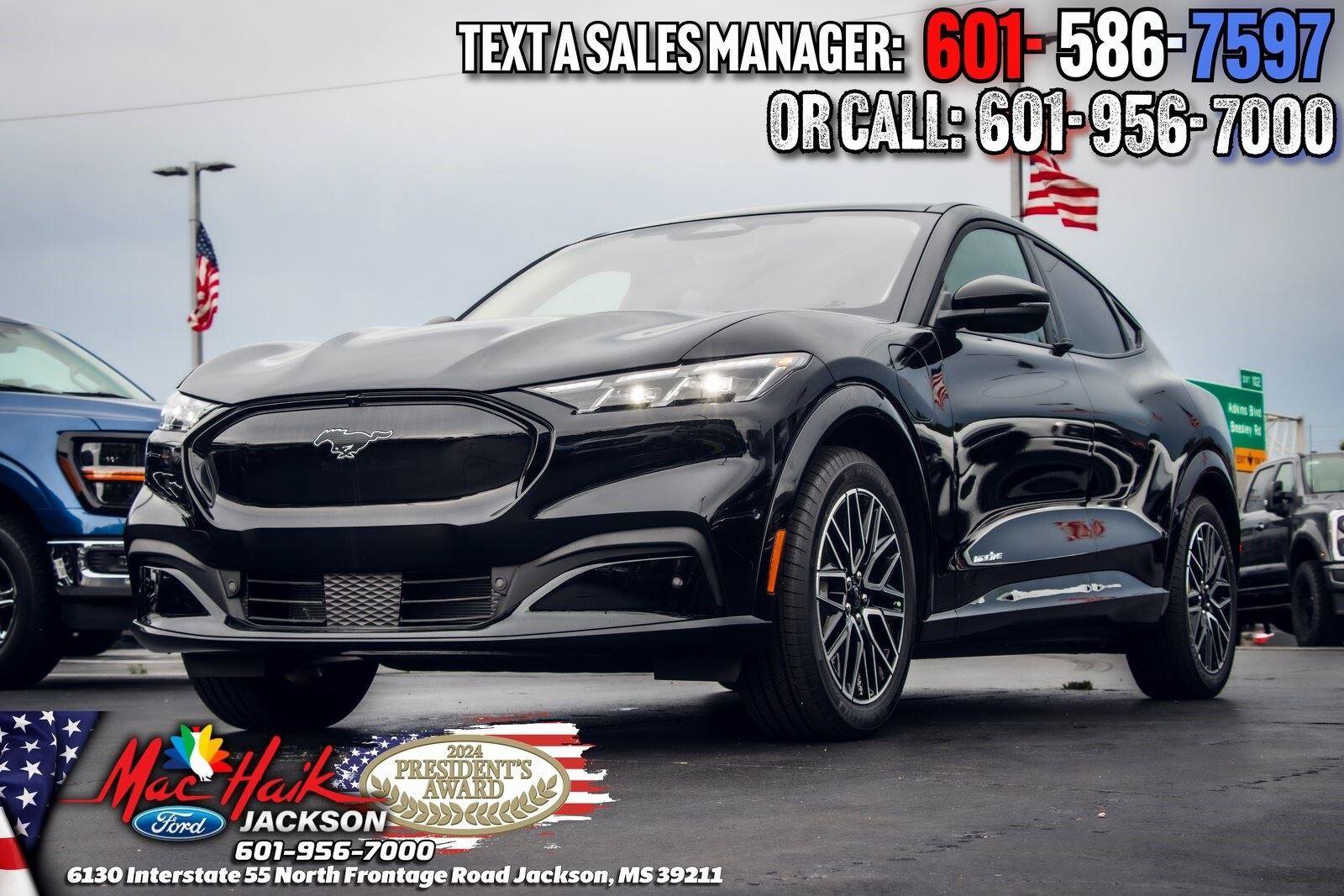 Used 2025 Ford Mustang Mach-E Premium AWD/4WD image 3