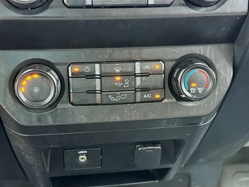 Used 2020 Ford F150 XL image 12