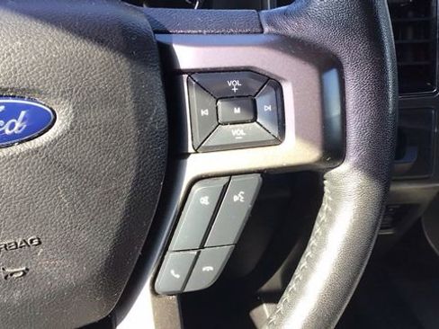 Certified 2020 Ford Expedition XLT w/ Equipment Group 202A image 23