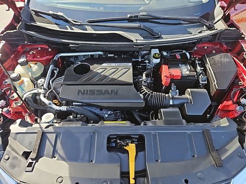 Used 2023 Nissan Rogue SV image 37