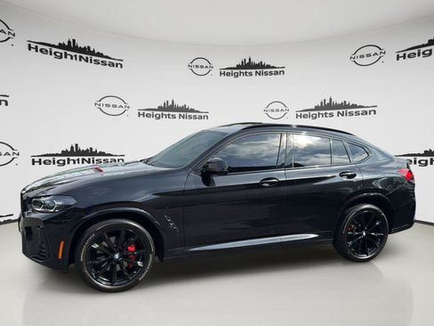 Used 2023 BMW X4 xDrive30i w/ Premium Essential Package AWD/4WD image 2