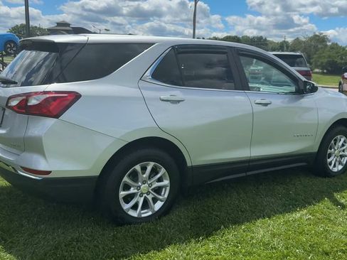 Used 2021 Chevrolet Equinox LT AWD/4WD image 7