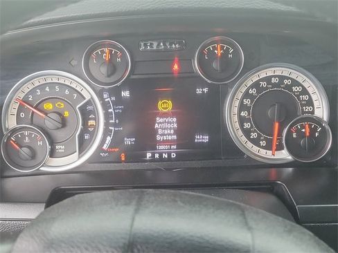 Used 2016 RAM 1500 Sport image 22