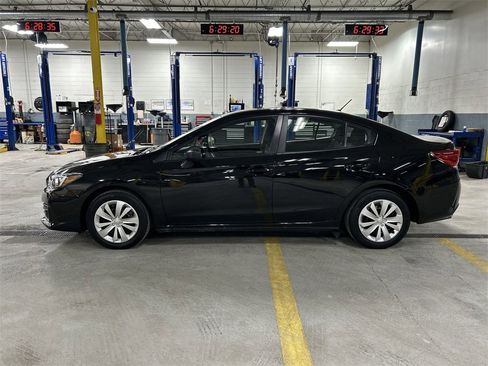 Certified 2023 Subaru Impreza 2.0i image 5