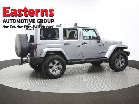 Used 2017 Jeep Wrangler Unlimited Sahara w/ Max Tow Package AWD/4WD image 45