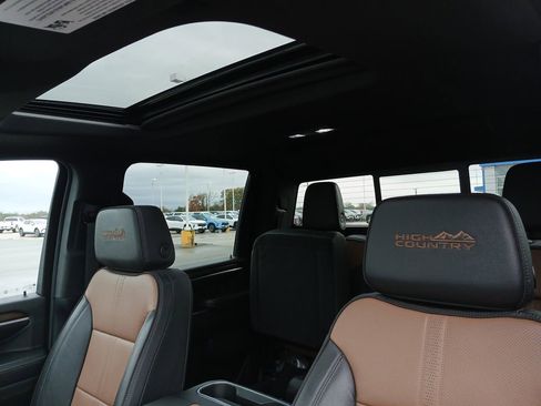 Certified 2025 Chevrolet Silverado 2500 High Country w/ High Country Premium Package image 19