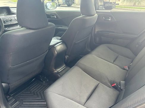 Used 2016 Honda Accord LX image 34