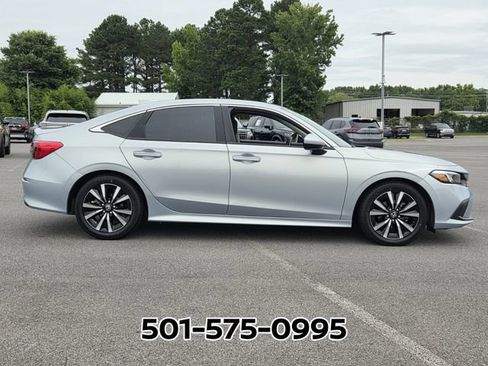Used 2023 Honda Civic EX image 6