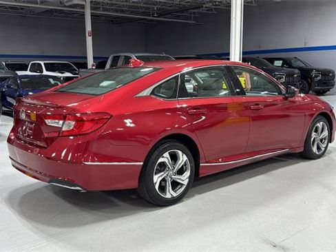 Used 2020 Honda Accord EX image 4