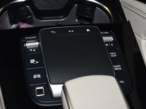 Certified 2025 Mercedes-Benz GLS 450 4MATIC image 15