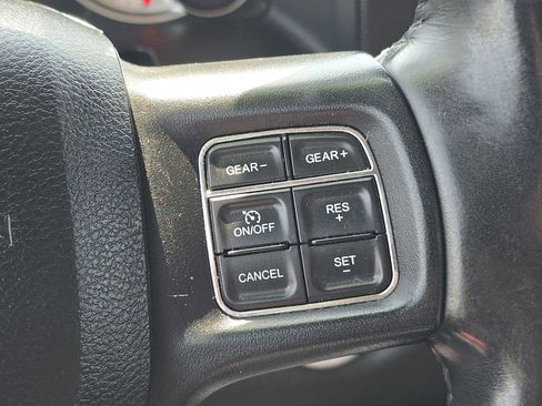 Used 2017 RAM 1500 Sport image 11