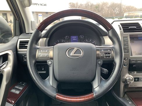 Used 2016 Lexus GX 460 Luxury image 18