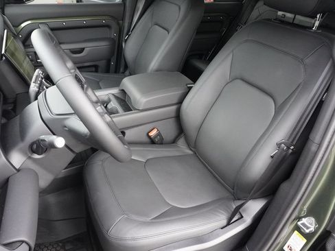 New 2026 Land Rover Defender 110 X-Dynamic SE AWD/4WD image 20