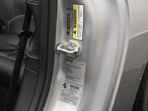 Used 2019 Ferrari Portofino image 68