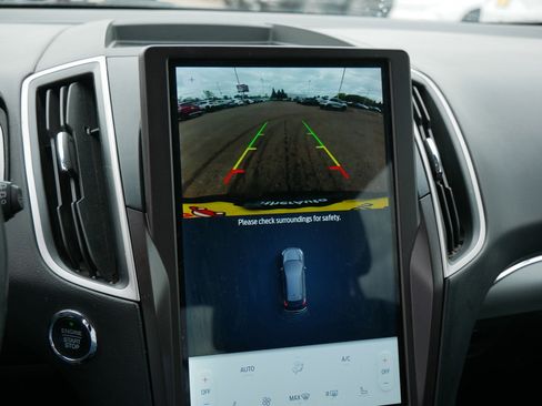 Used 2021 Ford Edge SEL AWD/4WD image 33