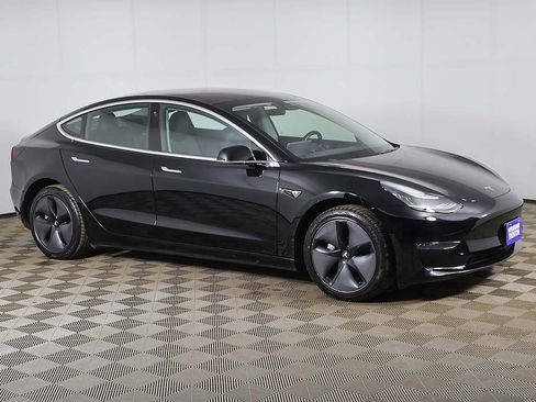 Used 2018 Tesla Model 3 Performance image 54