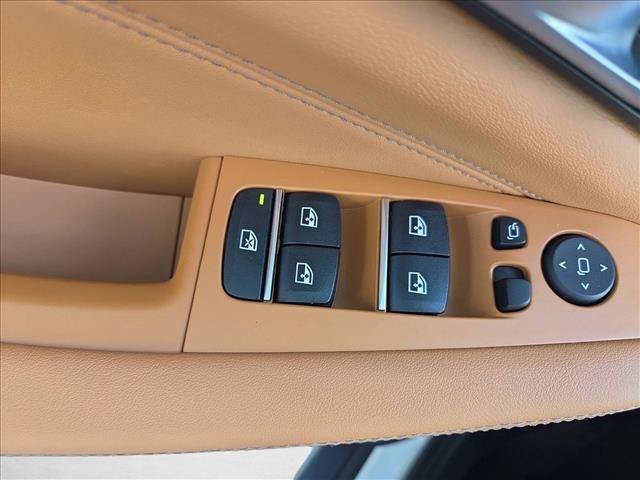 Used 2025 BMW X5 sDrive40i RWD image 16