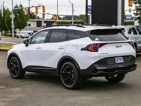 Certified 2026 Kia Sportage X-Line w/ X-Line Technology Package AWD/4WD image 7