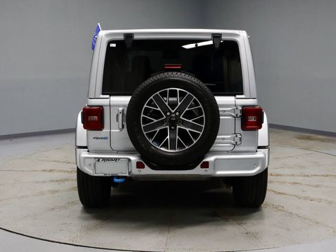 Used 2023 Jeep Wrangler High Altitude image 12