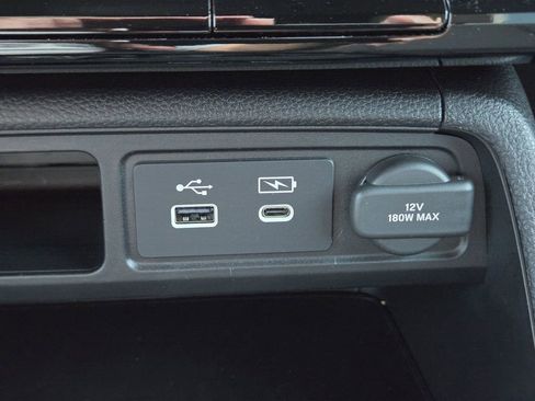 Certified 2025 Honda Pilot Sport image 26