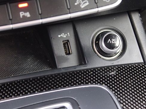 Used 2018 Audi SQ5 Premium Plus w/ S Sport Package image 42