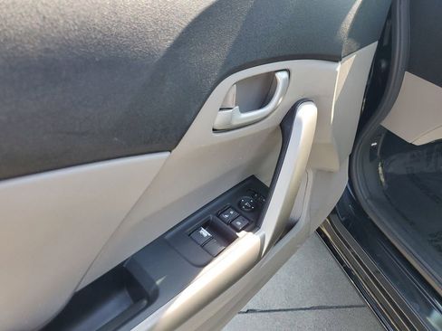 Used 2012 Honda Civic LX image 15
