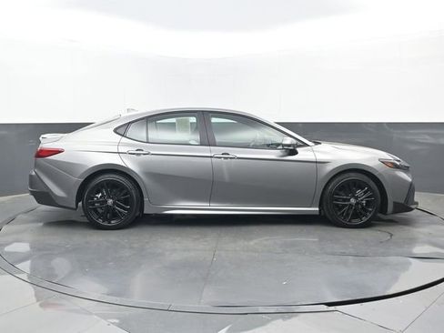 Used 2025 Toyota Camry SE w/ Multimedia Upgrade Package image 2