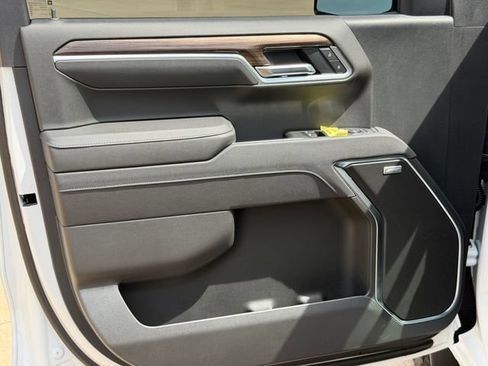 New 2026 Chevrolet Silverado 1500 RST w/ Z71 Off-Road Package AWD/4WD image 22