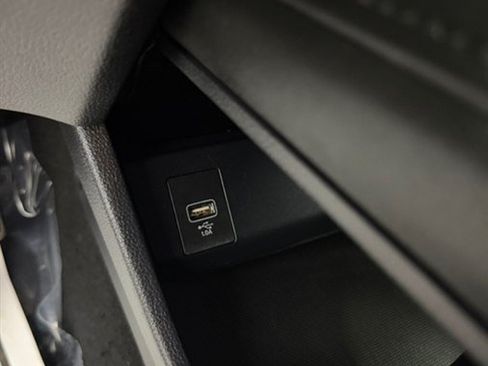 Used 2021 Honda HR-V LX image 21