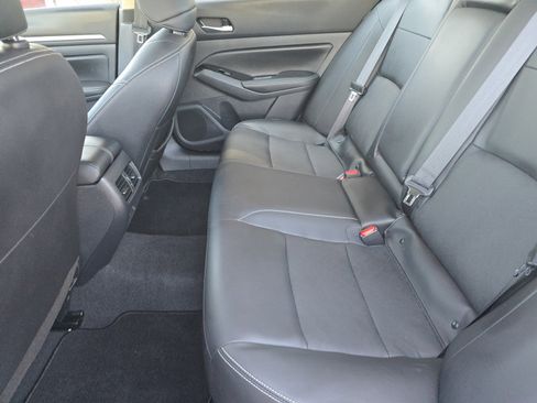 Used 2024 Nissan Altima 2.5 SL image 13