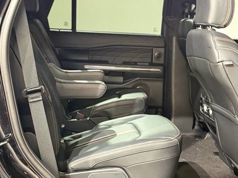 Used 2022 Ford Expedition Platinum AWD/4WD image 55