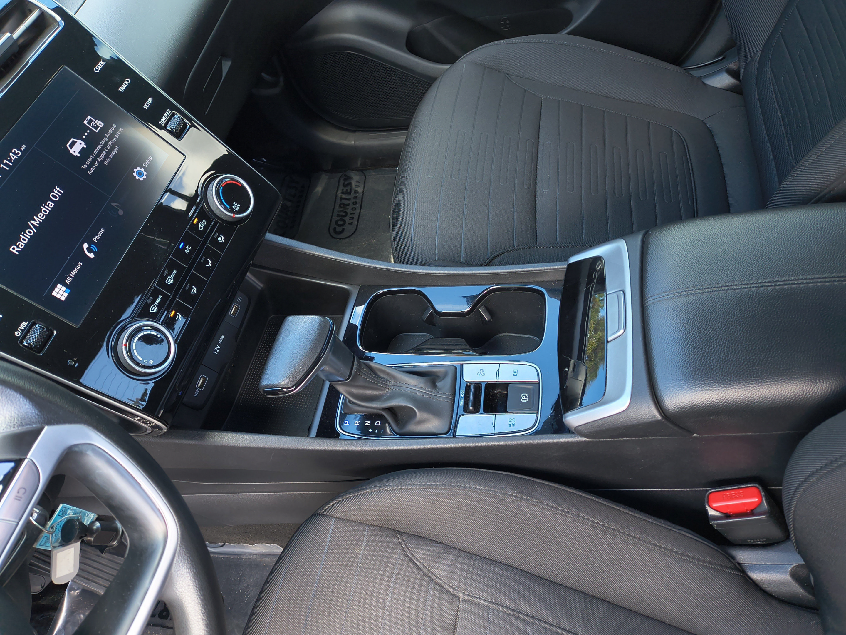 Certified 2023 Hyundai Santa Cruz SE FWD image 19