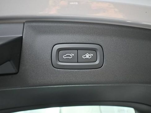 Used 2024 Polestar Polestar 2 AWD/4WD image 40