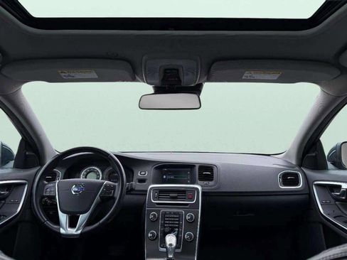 Used 2013 Volvo S60 T5 image 8