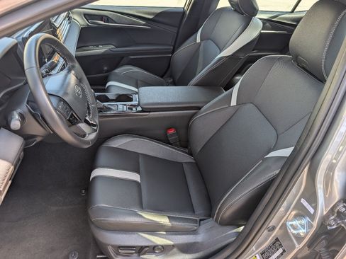 Used 2026 Toyota Camry SE FWD image 2