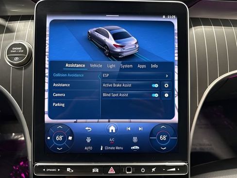 Used 2025 Mercedes-Benz C 300 4MATIC Sedan image 24