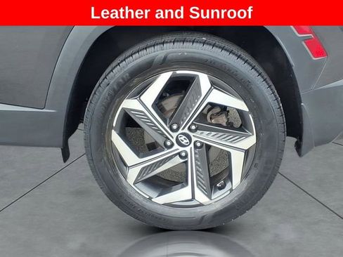 Used 2023 Hyundai Tucson SEL w/ Convenience Package AWD/4WD image 4