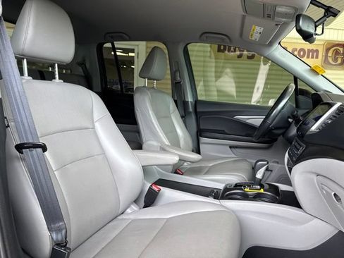 Used 2017 Honda Ridgeline RTL-T image 24