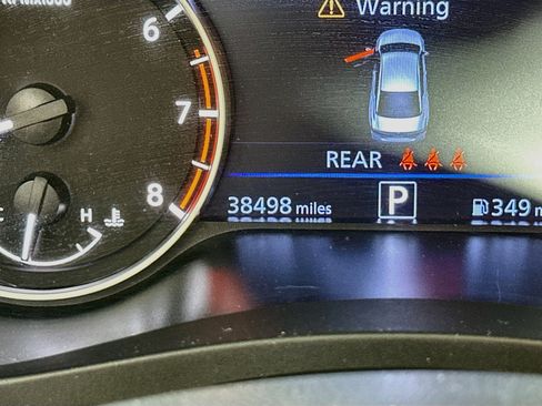 Used 2025 Nissan Altima 2.5 SV FWD image 19