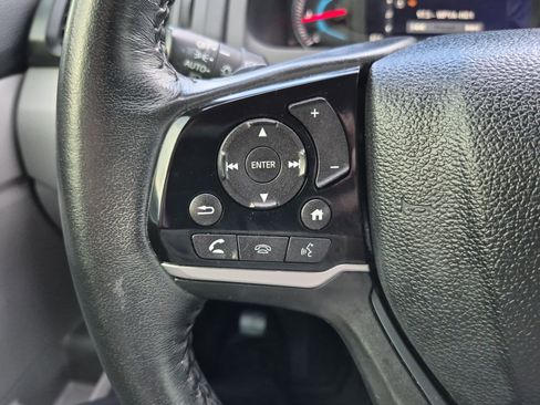 Used 2022 Honda Pilot Touring image 25