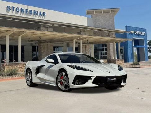 Used 2023 Chevrolet Corvette Stingray Premium Conv w/ Z51 Performance Package RWD image 2