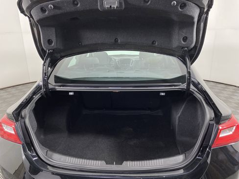 Used 2025 Chevrolet Malibu LT image 32