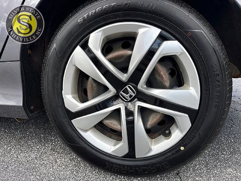 Used 2018 Honda Civic LX image 8