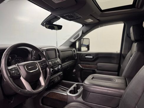 Used 2020 GMC Sierra 2500 Denali w/ Denali Ultimate Package AWD/4WD image 15