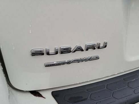 Used 2023 Subaru Crosstrek 2.5i Limited w/ Moonroof Package image 5