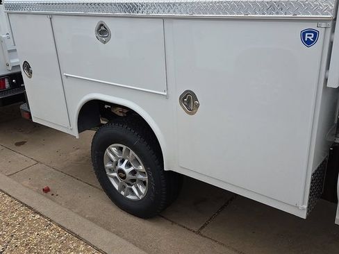 New 2026 Chevrolet Silverado 2500 W/T RWD image 6