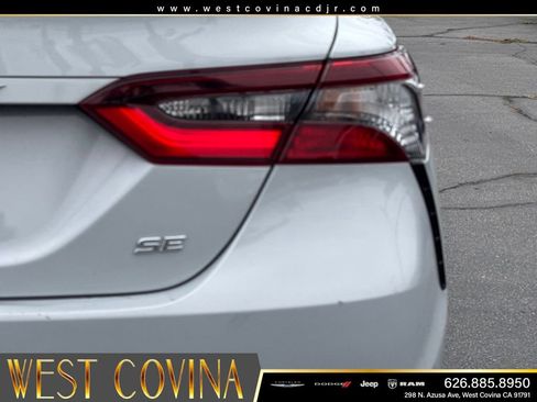 Used 2024 Toyota Camry SE FWD image 14