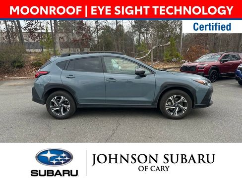 Used 2024 Subaru Crosstrek 2.0i Premium image 3