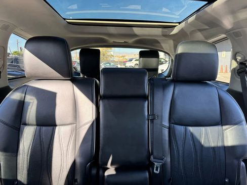 Used 2017 INFINITI QX60 Luxe w/ Deluxe Technology Package image 20