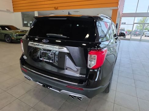 Used 2022 Ford Explorer King Ranch w/ Class IV Trailer Tow Package AWD/4WD image 9